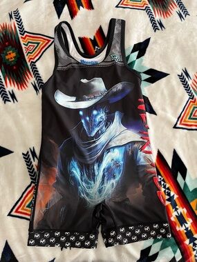 Adult Small Nearfall Singlet